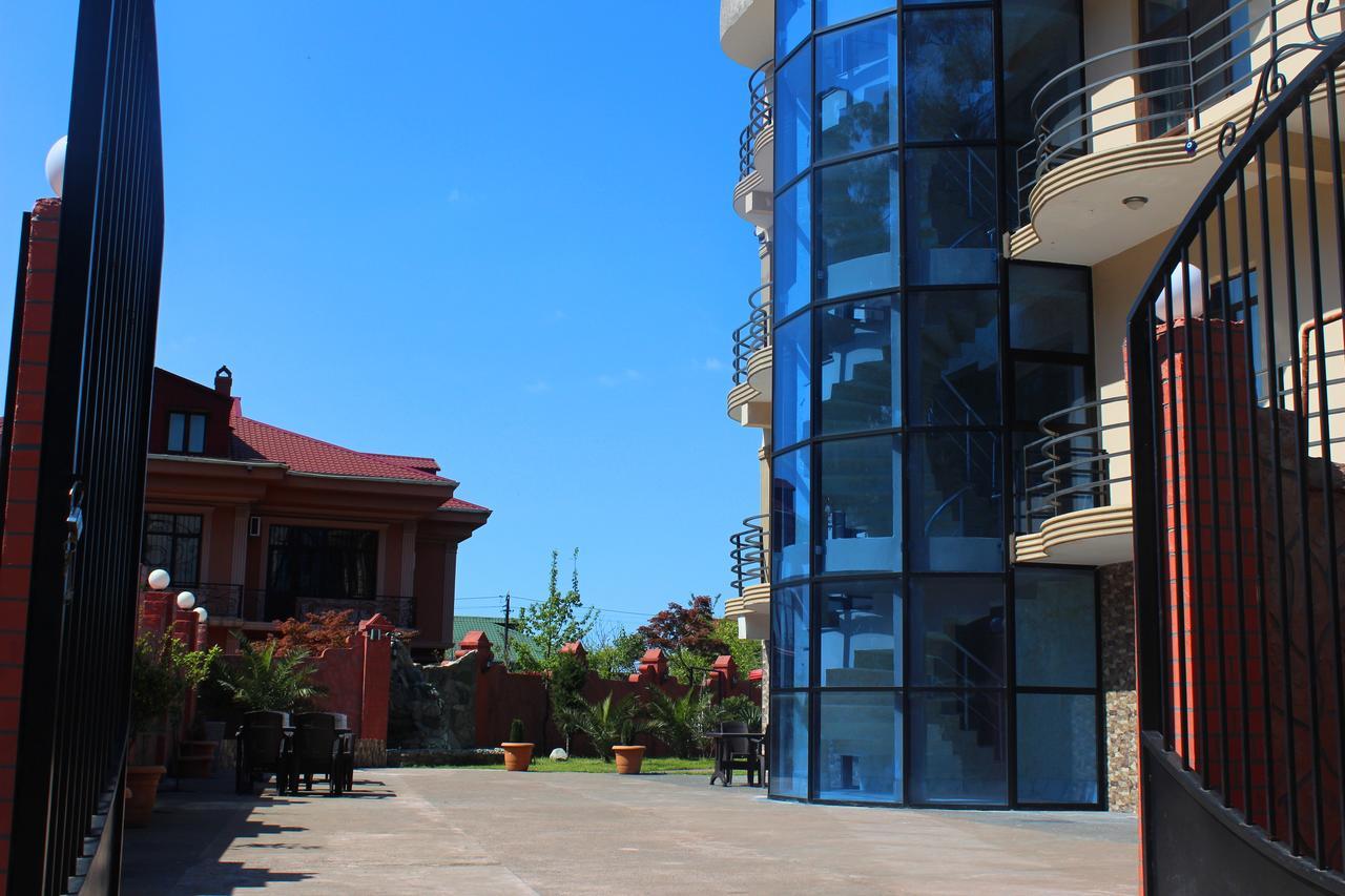 Black Sea Hotel Батуми Екстериор снимка