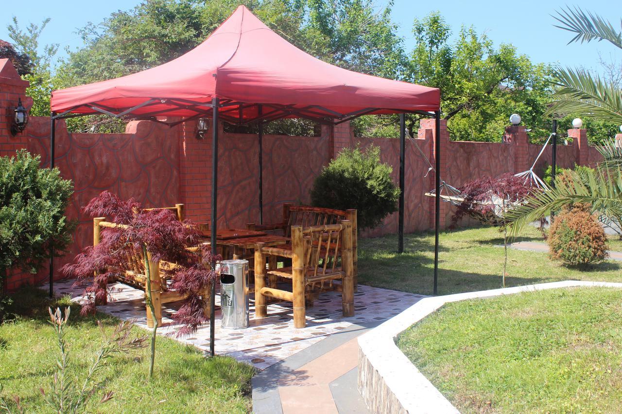 Black Sea Hotel Батуми Екстериор снимка