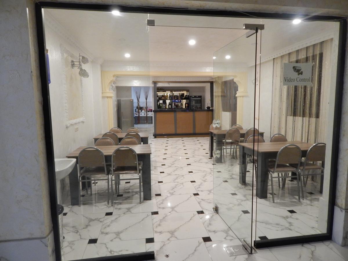 Black Sea Hotel Батуми Екстериор снимка