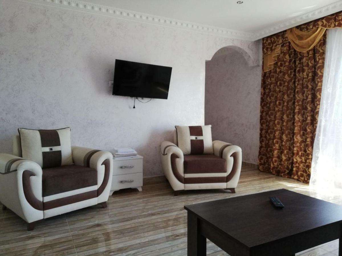 Black Sea Hotel Батуми Екстериор снимка